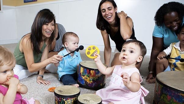Cursos de música en inglés para bebés y niños - GO English - Academia de Inglés en Vigo
